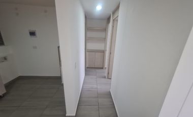apartamento en arriendo en la tablaza. Cod A511324