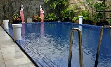 Rumah Mewah Strategis Hoek 2 Lt ada pool Cipete Kebayoran Baru Jakarta
