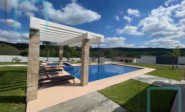 QUINTA EN VENTA COLONIA LOMAS DEL RIO ZONA MONTEMORELOS