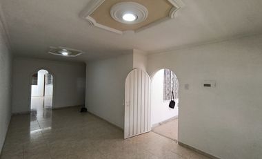 casa en arriendo en el poblado. Cod A123111