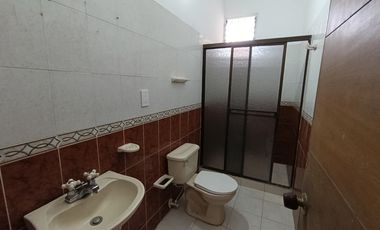 casa en arriendo en el poblado. Cod A123111