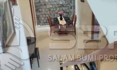 Rumah Dijual Jogja Mewah Perum jl Kaliurang km 6 dkt UGM Strategis Istimewa