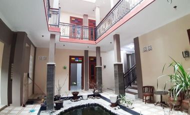 KOST EKSKLUSIF DI SETURAN DEKAT KAMPUS UPN DAN STIE YKPN
