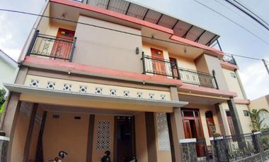 KOST EKSKLUSIF DI SETURAN DEKAT KAMPUS UPN DAN STIE YKPN