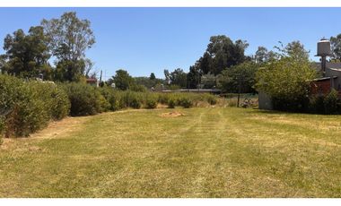 Venta terreno en Francisco lvarez B° El LINEO