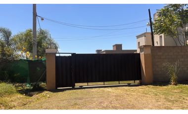 Venta terreno en Francisco lvarez B° El LINEO