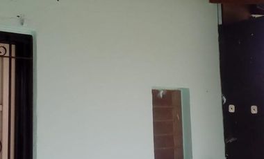 SAN VICENTE: CASA EN BARRIO CERRADO