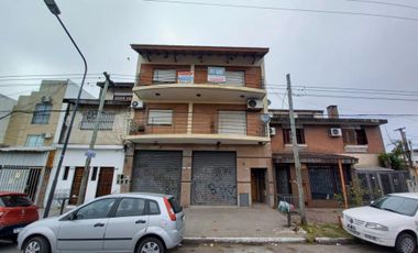 DEPARTAMENTO 3 AMBIENTES CON TERRAZA PROPIA