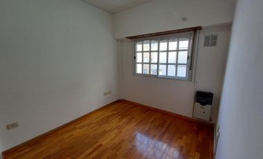 DEPARTAMENTO 3 AMBIENTES CON TERRAZA PROPIA