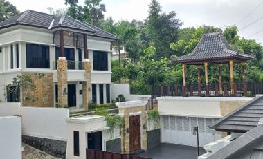 VILLA PREMIUM MODERN TERBAIK DI YOGYAKARTA ALA UBUD BALI VIEW CANTIK