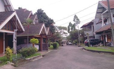 Rumah Tubagus Ismail Sayap Dago Dkt SadangSerang Bdg Utara