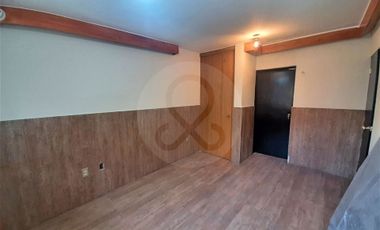 Casa en condominio en venta en Santa María Tepepan