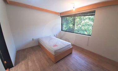Casa en condominio en venta en Santa María Tepepan