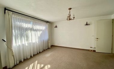 SE VENDE RESIDENCIA EN LOMAS DE VISTA HERMOSA, CUAJIMALPA