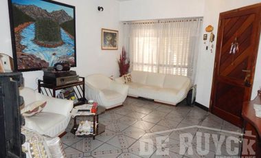 Triplex en venta en Quilmes Oeste