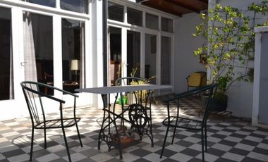 VENTA CASA CENTRICA...BALCARCE