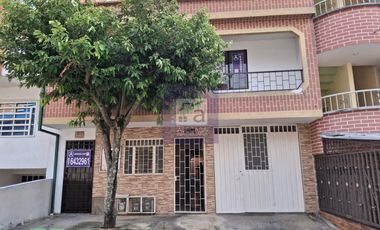 COD. 6213 - SE ARRIENDA APARTAMENTO - BARRIO:  VILLABEL
