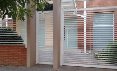 Campana - Excelente Departamento Duplex 7 piso. Vista, luz.