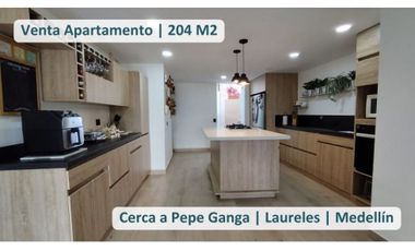 Venta Apartamento en Laureles REFORMADO cerca a Pepeganga
