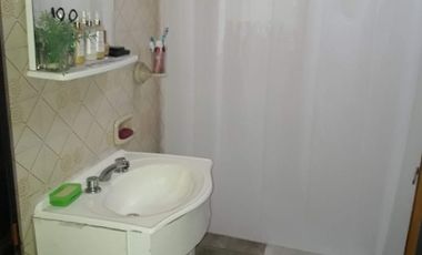 Casa PH en venta en Quilmes Oeste