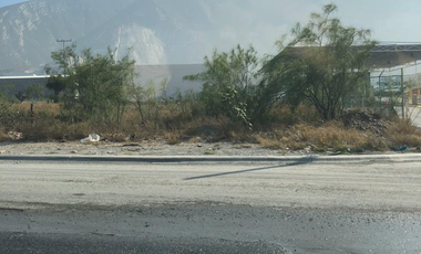 TERRENO EN RENTA SOBRE AV COLOSIO