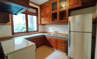Town House di Cipete Dilengkapi Private Pool & Kondisi Semi Furnished HSE-A0535