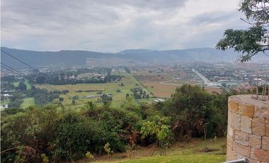 Arriendo casa campestre en la conejera