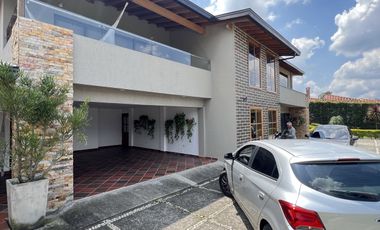 casa campestre en arriendo en la mina. Cod A9433133