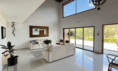 casa campestre en arriendo en la mina. Cod A9433133
