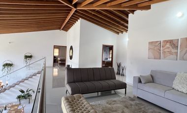 casa campestre en arriendo en la mina. Cod A9433133