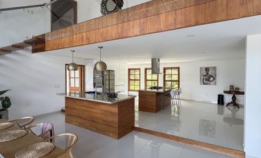 casa campestre en arriendo en la mina. Cod A9433133
