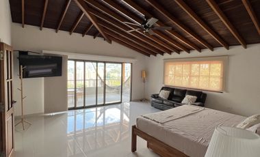 casa campestre en arriendo en la mina. Cod A9433133
