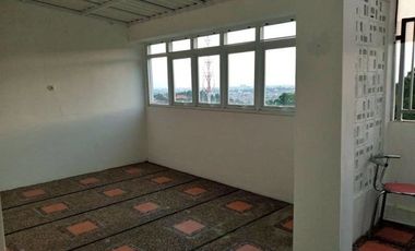 Rumah Nyaman di Cikutra Dekat Dago dan Cigadung