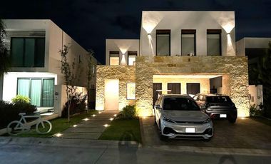 Casa en venta en El Molino Residencial Condominio XIV León Guanajuato