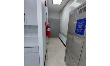 Se Alquila Excelente Local calle 50 17---- Mts $5,000,oo+Itbms