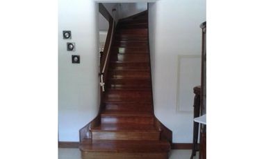 Chalet cuatro ambientes. Paunero 2200. Mar del Plata. Venta.