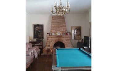 Chalet cuatro ambientes. Paunero 2200. Mar del Plata. Venta.