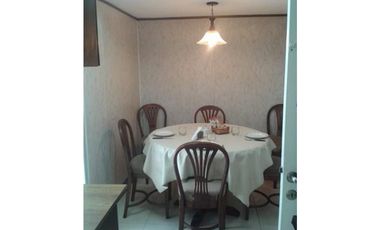 Chalet cuatro ambientes. Paunero 2200. Mar del Plata. Venta.