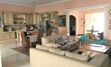 Dijual Rumah Siap Huni di Cipete Utara Kondisi Semi Furnished