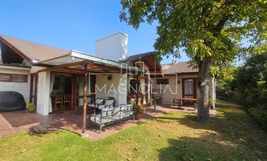ALTO LAS CONDES- IMPECABLE - RENOVADA - TALLER INDEPENDIENTE