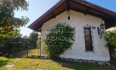ALTO LAS CONDES- IMPECABLE - RENOVADA - TALLER INDEPENDIENTE