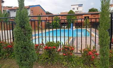 casa en venta en urb. almenares de la merced. Cod V120256