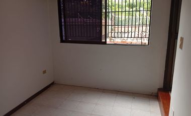 casa en venta en urb. almenares de la merced. Cod V120256
