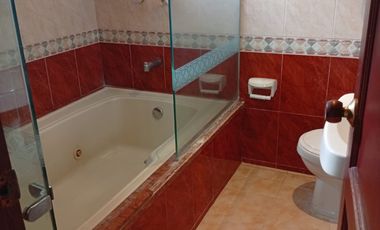 casa en venta en urb. almenares de la merced. Cod V120256