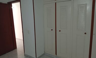 casa en venta en urb. almenares de la merced. Cod V120256