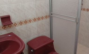 casa en venta en urb. almenares de la merced. Cod V120256