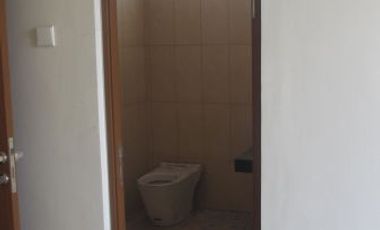 Disewakan Rumah Unfurnished 105m2 2lt di Lippo Cikarang Selatan