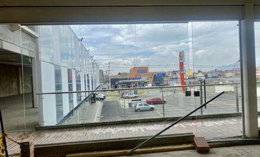 local en arriendo en avenida pradilla. Cod A1092021