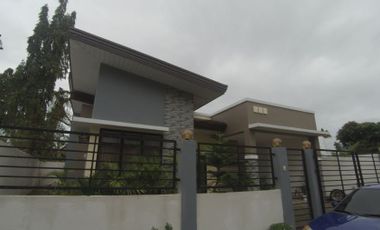 4 BEDROOM 2 BATHROOM Modern House for sale in a Subdivision Area Dumaguete City, Negros Oriental