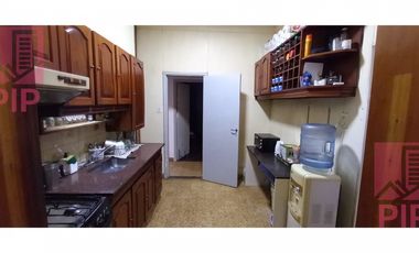 Casa  en Venta El Palomar / Moron (B110 755)